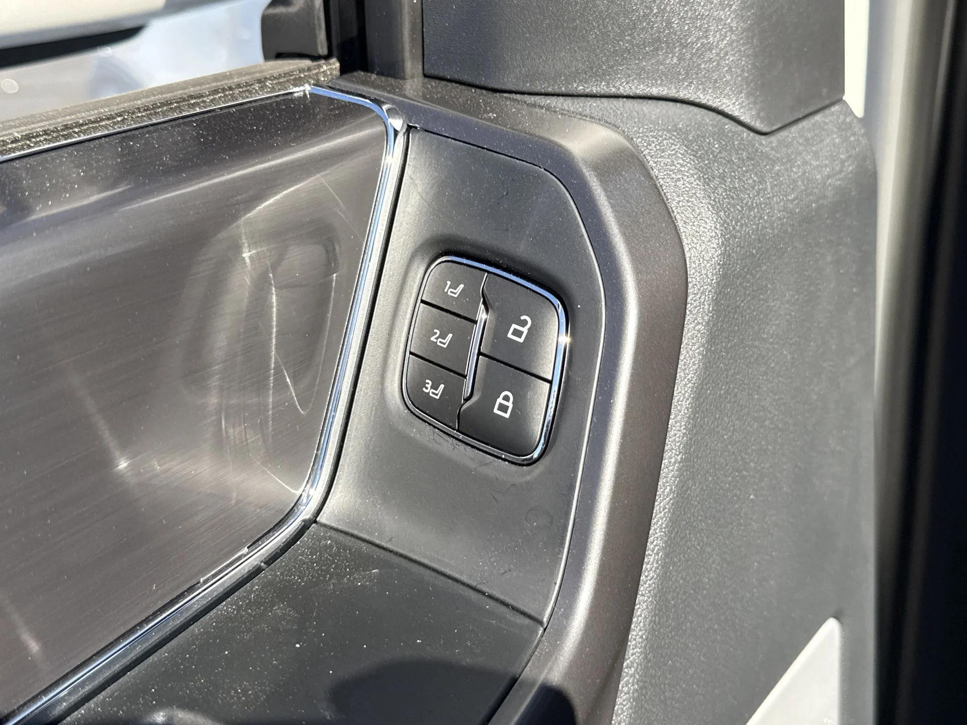 2025 Ford F-150 Lariat - Photo 22