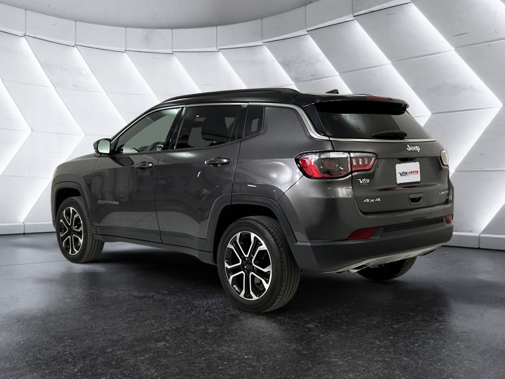 Used 2023 Gray Jeep Limited image 6