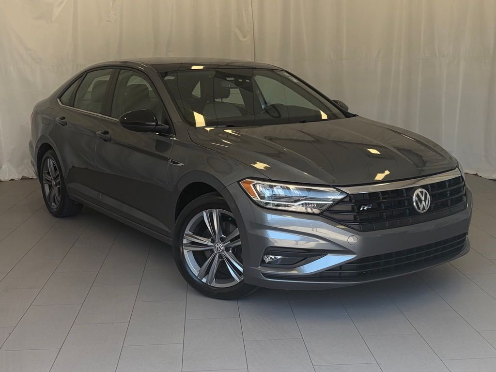 Used 2020 Platinum Gray Metallic Volkswagen R-Line image 3
