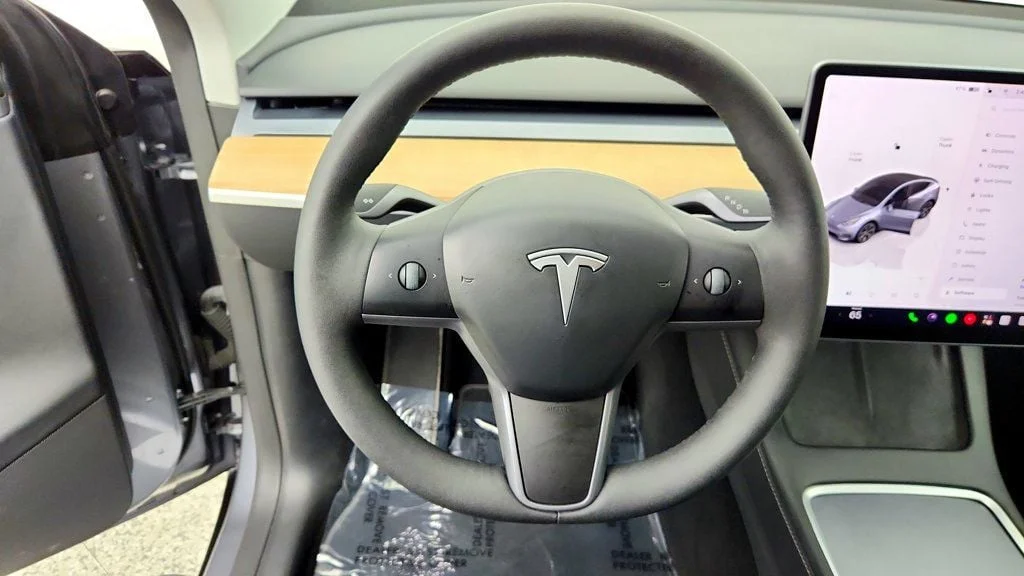 Used 2024 Quicksilver Tesla Long Range AWD image 13