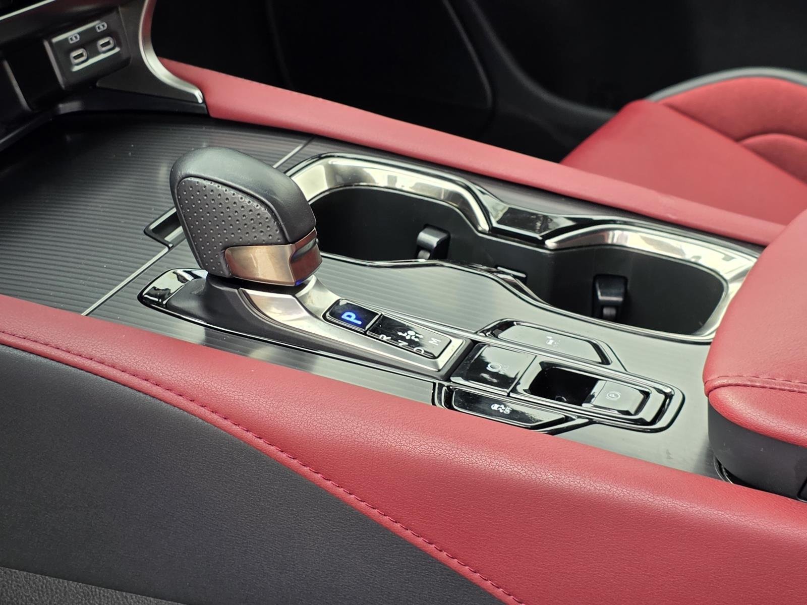 2024 Lexus RX Hybrid 500h - Photo 27