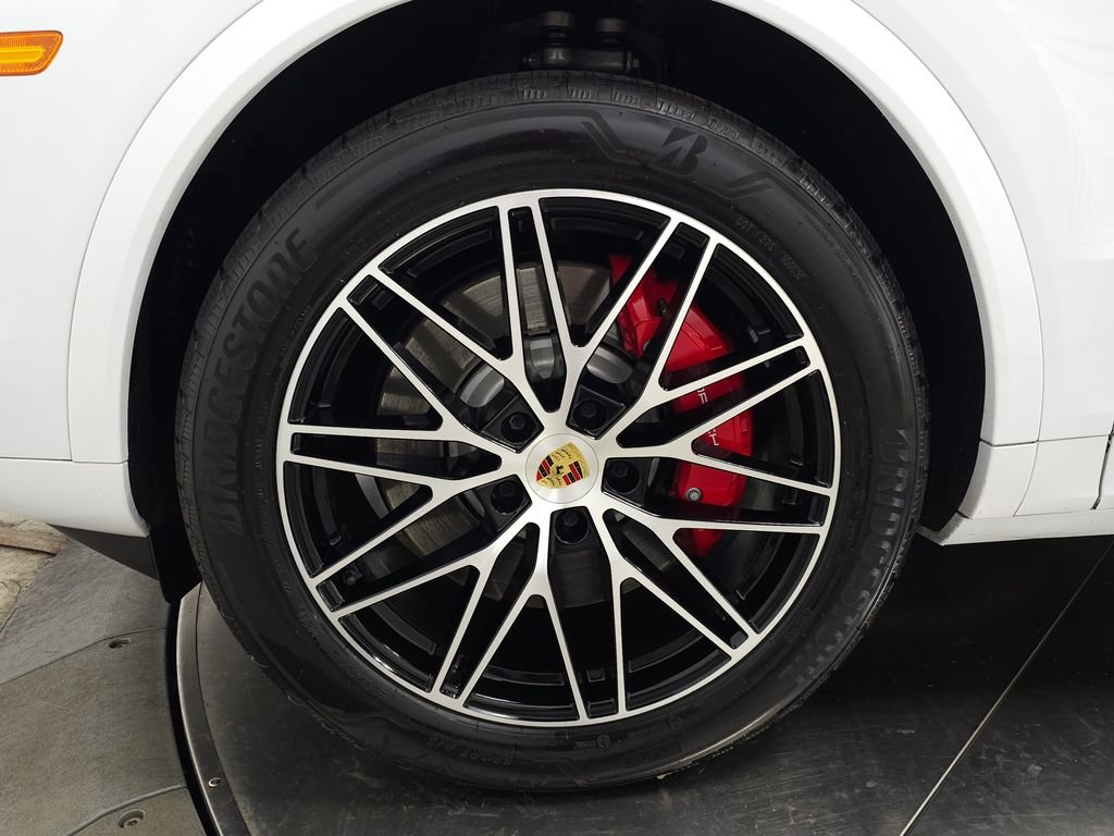 Used 2024 White Porsche S image 12