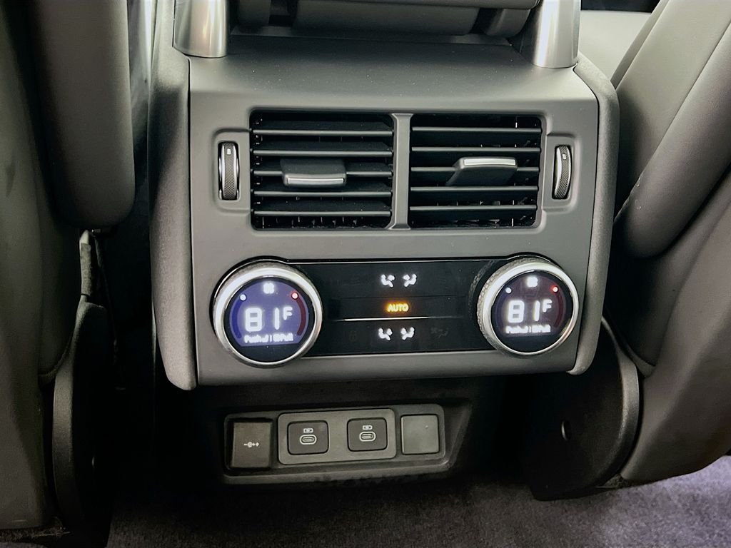 Certified Used 2025 Fuji White Land Rover Metropolitan Edition image 27
