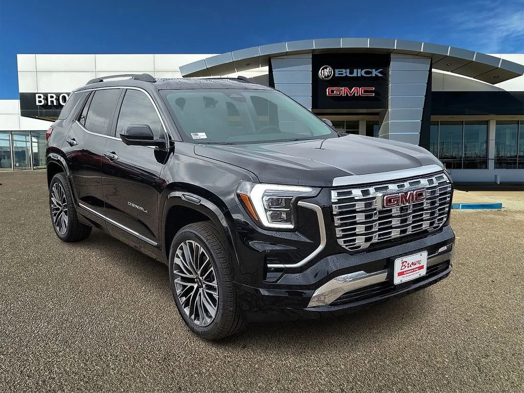 2026 GMC Terrain Denali AWD's photo