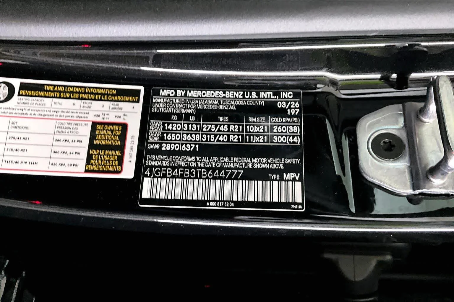 New 2026 Obsidian Black Metallic Mercedes-Benz GLE 350 image 13