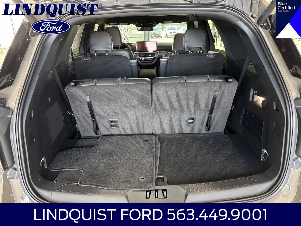 Certified Used 2026 Gray Ford ST-Line image 18