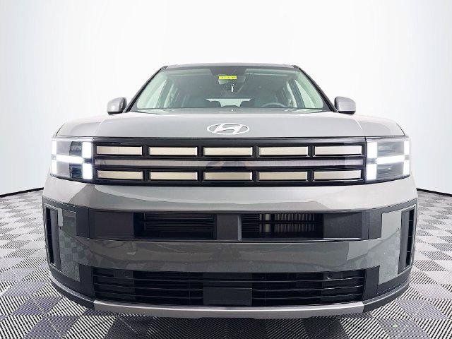 New 2026 Gray Hyundai SE image 10