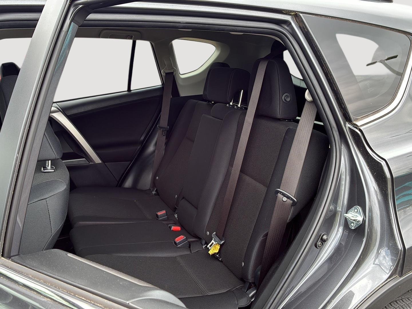Used 2017 Magnetic Gray Metallic Toyota LE image 5