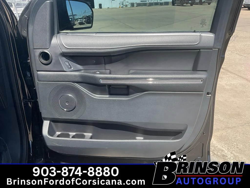 2022 Ford Expedition XLT - Photo 24
