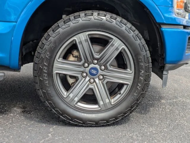 Used 2020 Velocity Blue Ford XL image 12