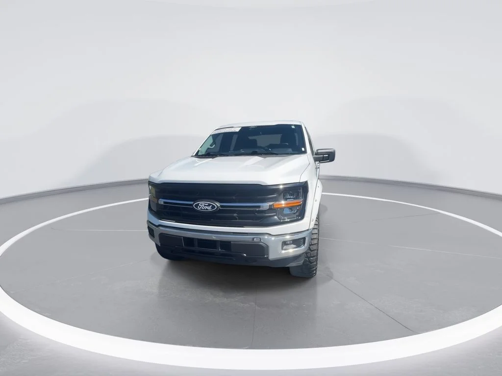 Used 2025 White Ford XLT image 4