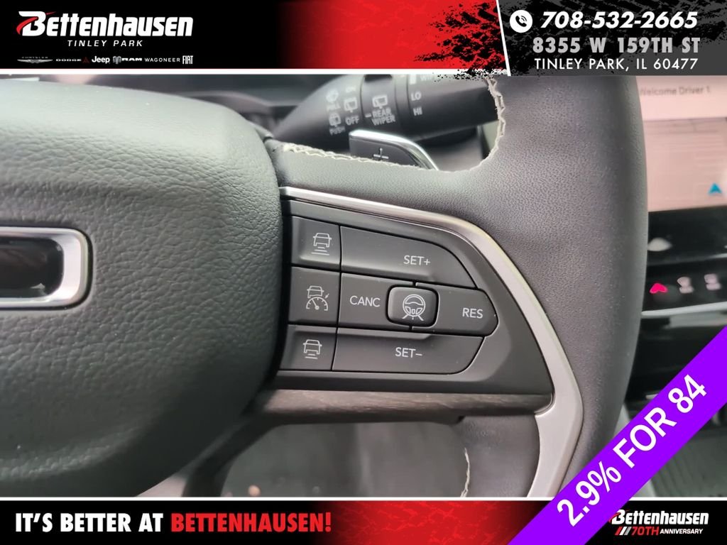 New 2026 Diamond Black Crystal Pearlcoat Jeep Altitude image 27