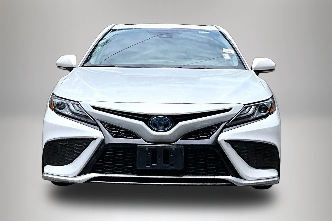 Used 2021 Beige Toyota XSE image 3