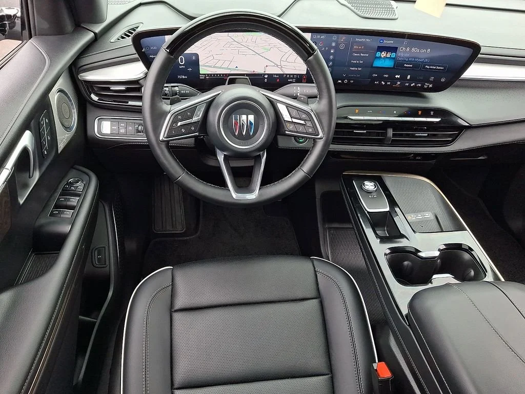 Used 2025 Moonstone Gray Metallic Buick Avenir image 12