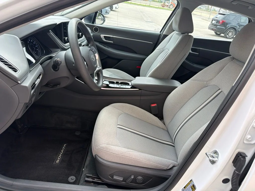 Used 2020 Gray Hyundai SEL image 16