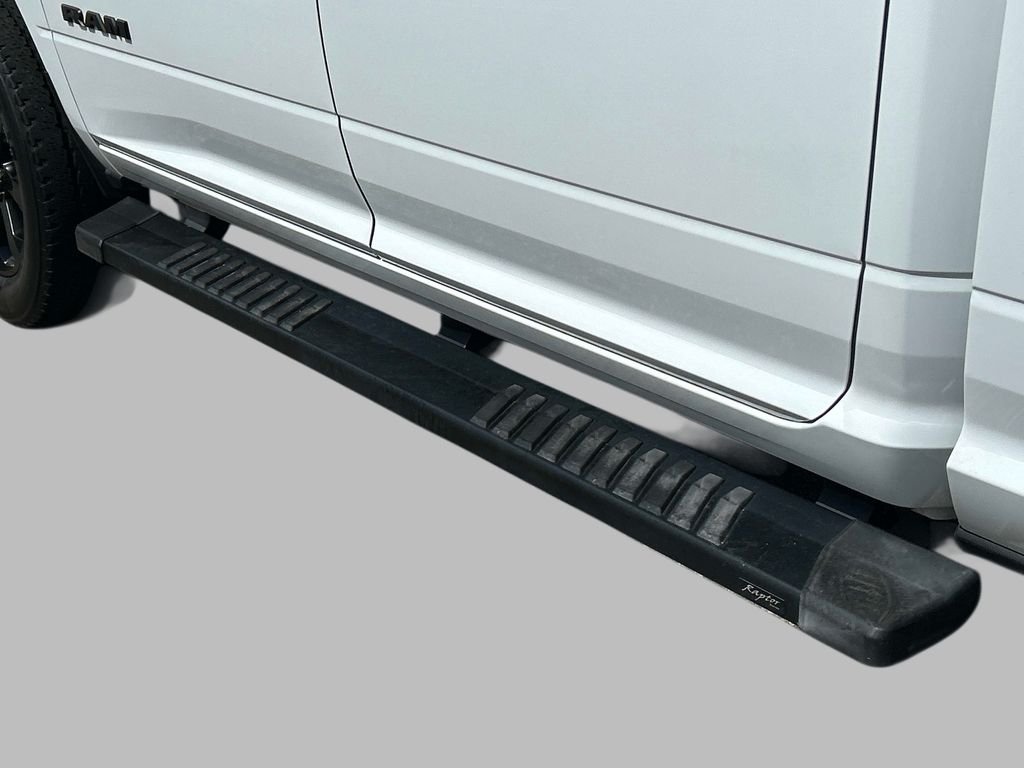 Used 2022 White Ram Big Horn image 14