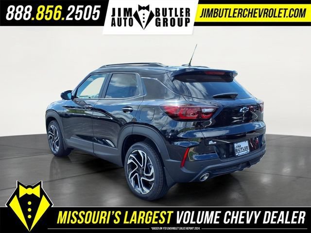 New 2026 Mosaic Black Metallic Chevrolet RS image 18
