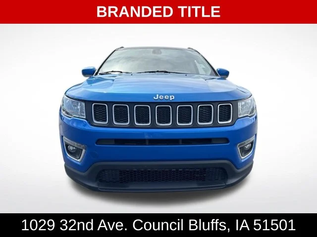 Used 2018 Blue Jeep Limited image 2