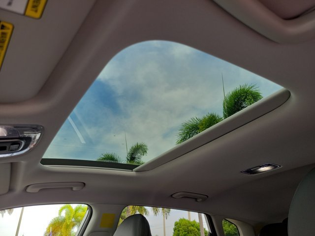 2026 Hyundai Kona Limited - Photo 18