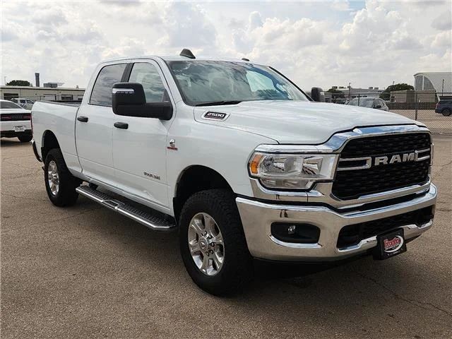 Used 2024 Gray RAM Big Horn 4x4 Crew Cab 6.3 ft. box 149 in. WB image 6