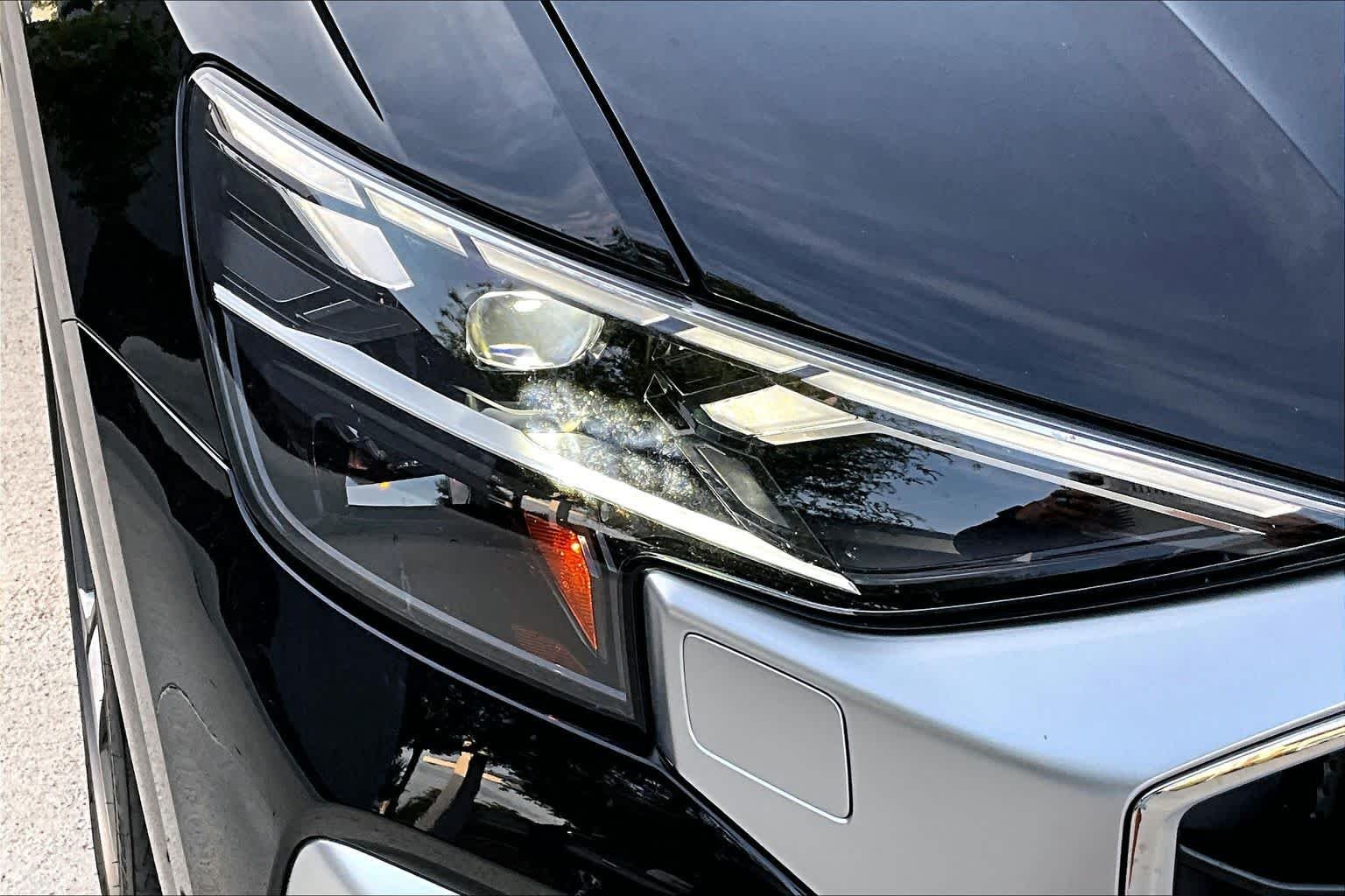 Used 2024 Mythos Black Metallic Audi Premium Plus image 29