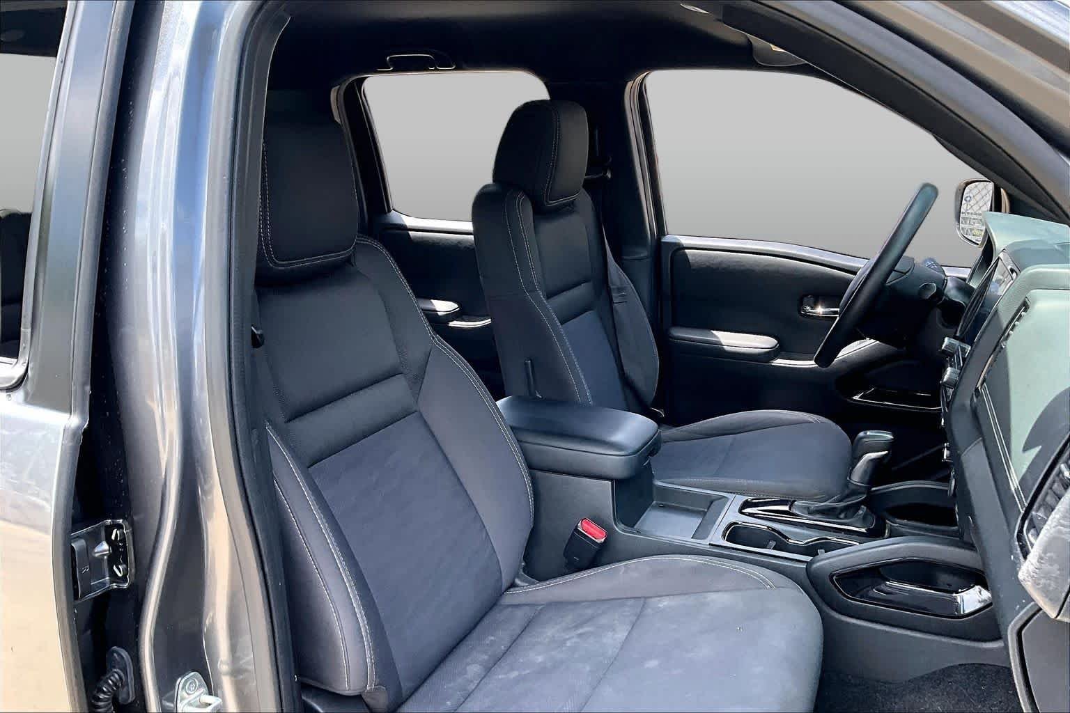 Used 2023 Gun Metallic Nissan SV image 9