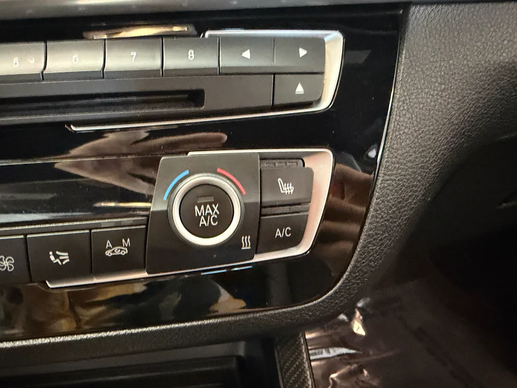 Used 2018 Long Beach Blue Metallic BMW Base image 12
