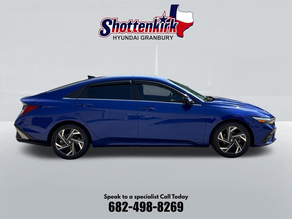 Used 2024 Blue Hyundai SEL image 5