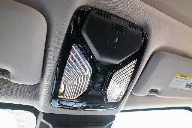New 2026 Skyscraper Grey Metallic BMW xDrive40i image 28