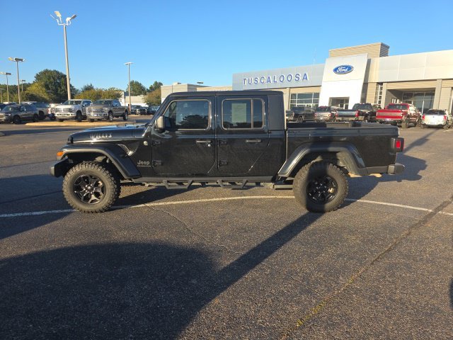 Used 2022 Black Jeep Willys image 6