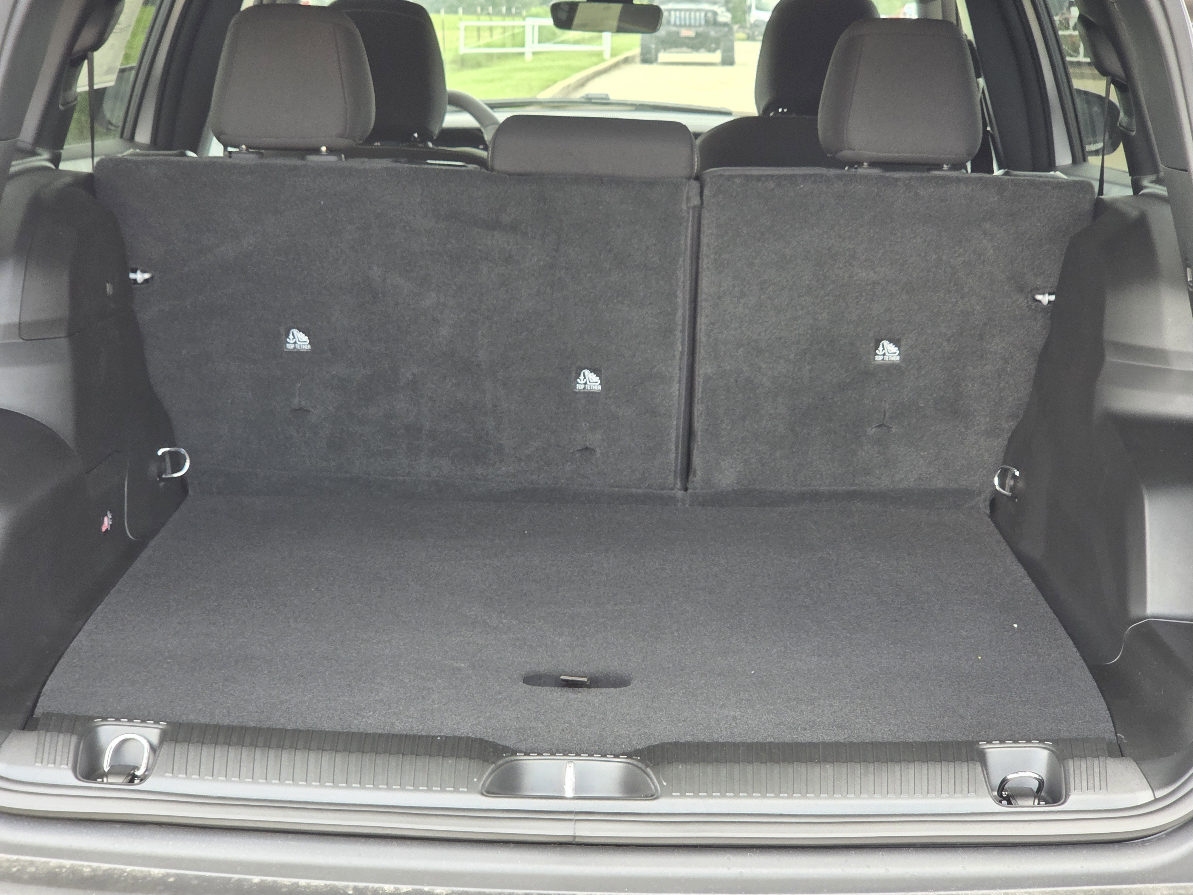New 2026 Silver Zynith Clearcoat Jeep Laredo image 6