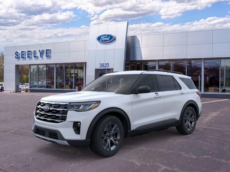 New 2026 Space White Metallic Ford Active image 2