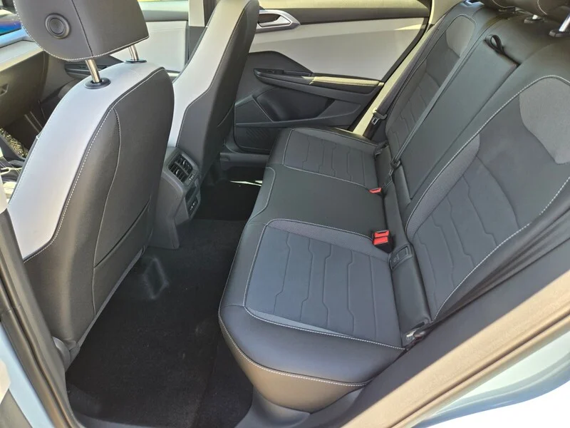 New 2026 Gray Volkswagen 1.5T SE image 7