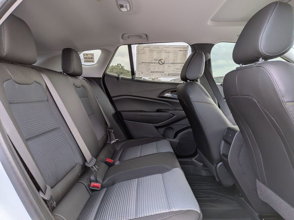 2026 Chevrolet Trax LT - Photo 27