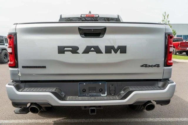 New 2026 Silver Zynith Exterior Paint RAM Big Horn/Lone Star image 6