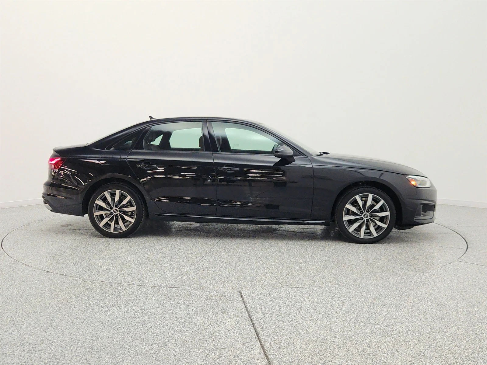 Used 2023 Mythos Black Metallic Audi Premium Plus 40 TFSI quattro image 4