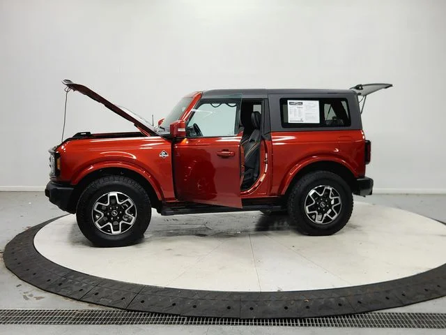 2022 Ford Bronco 2-Door Outer Banks - Photo 13