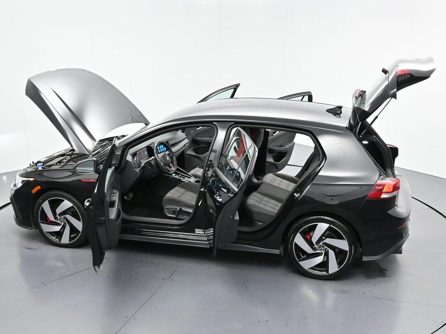 Used 2024 Mythos Black Metallic Volkswagen S image 41