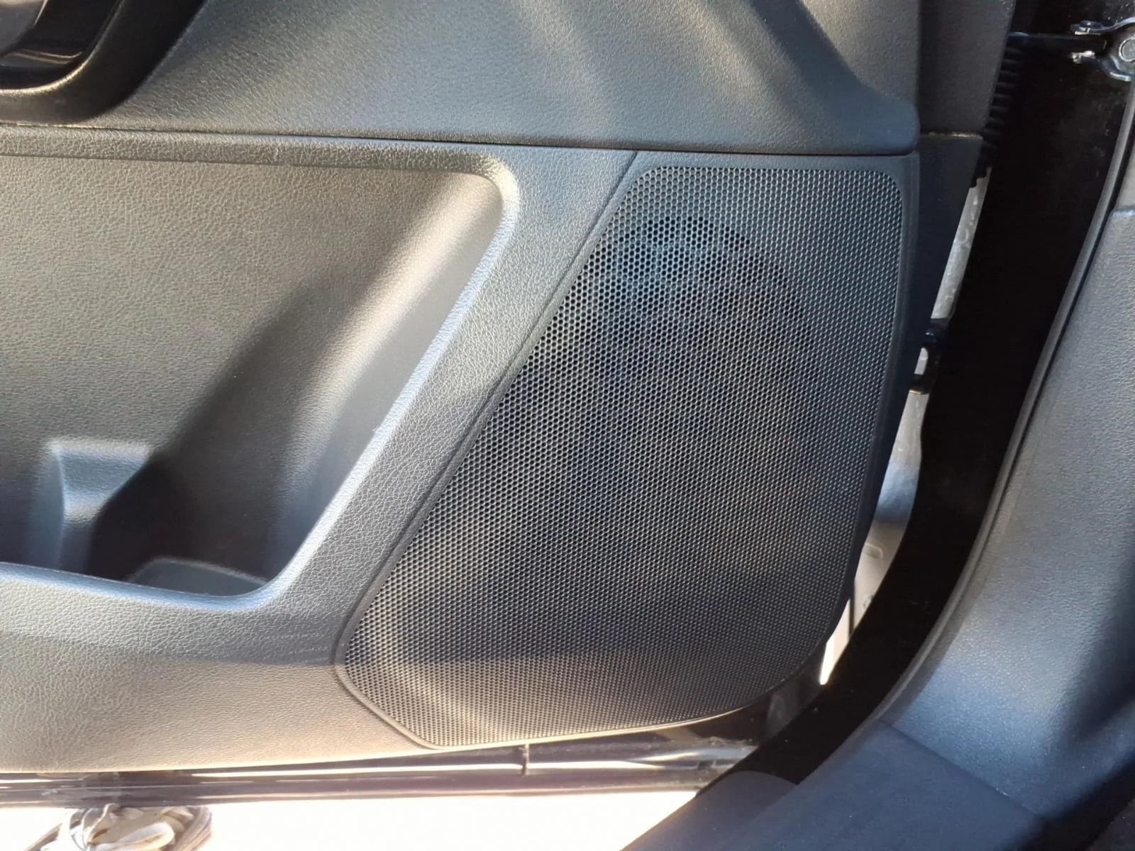 Used 2024 Super Black Nissan SV image 6