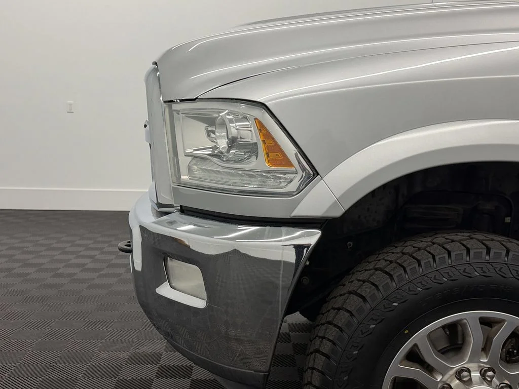Used 2014 Sil/Silver Ram Laramie image 12