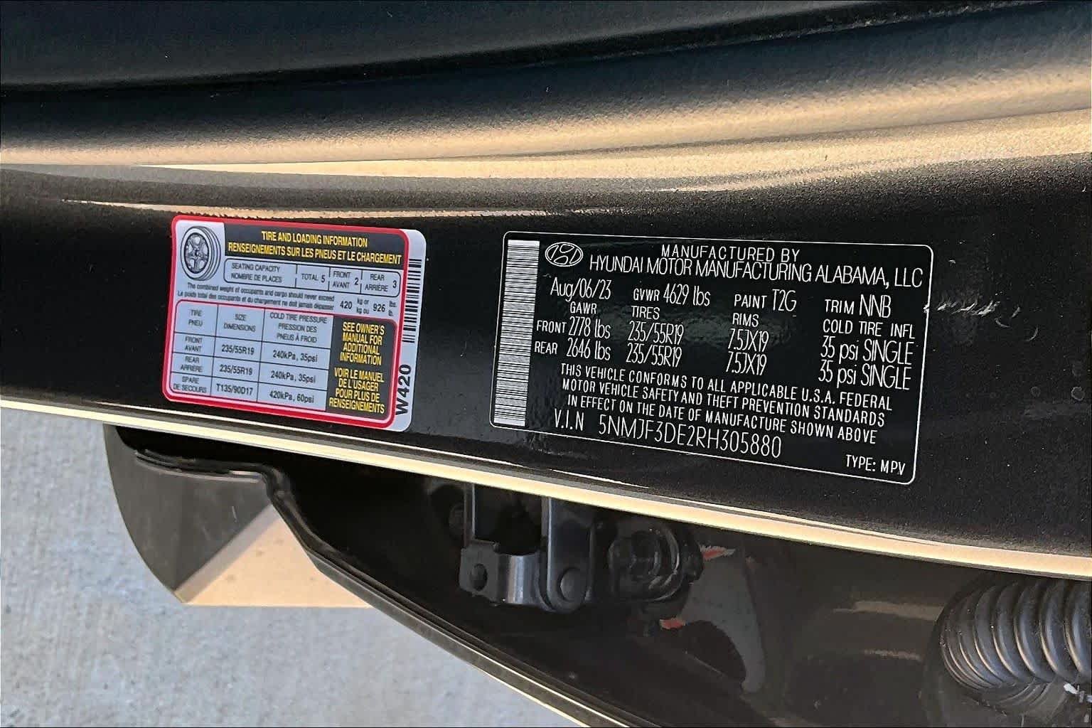 Used 2024 Dark Gray Metallic Hyundai SEL image 32
