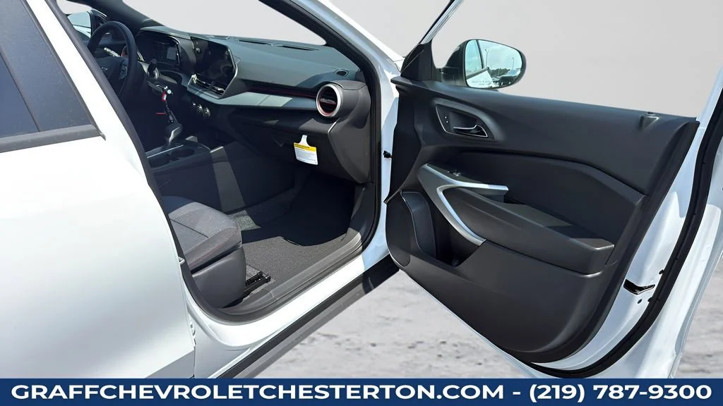 2026 Chevrolet Trax RS - Photo 22