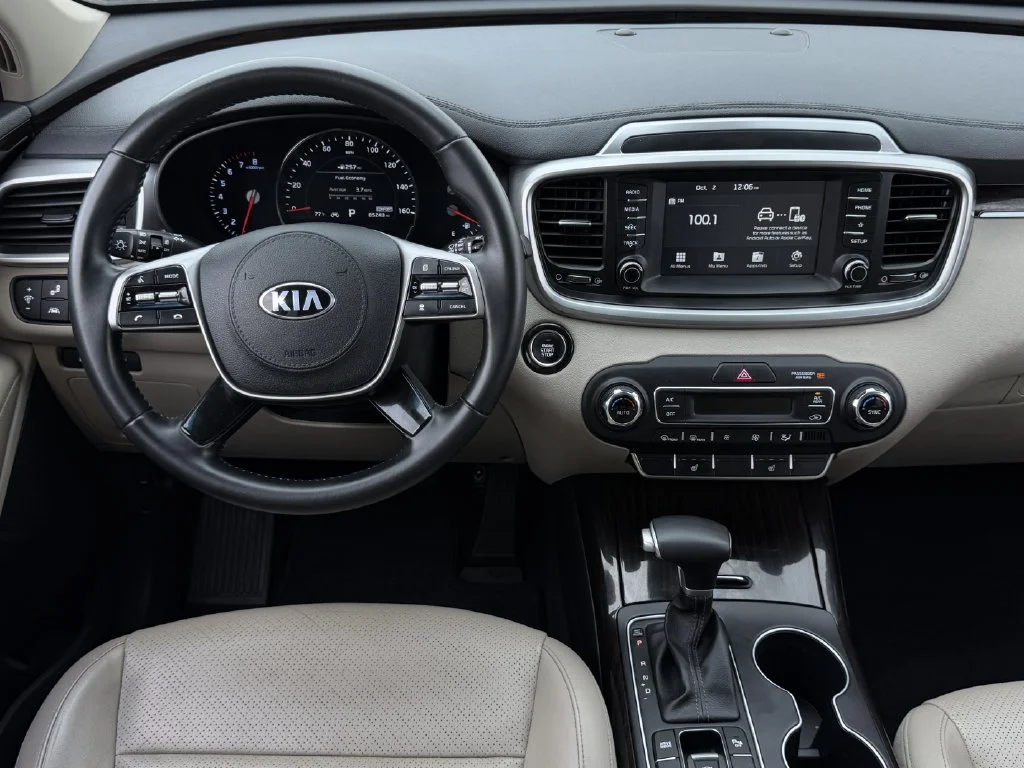 Used 2020 Purple Kia EX image 12