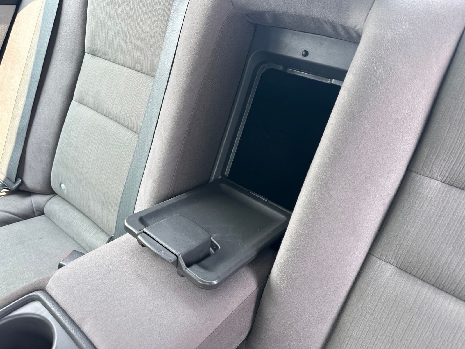 Used 2012 Silver Honda LX image 21