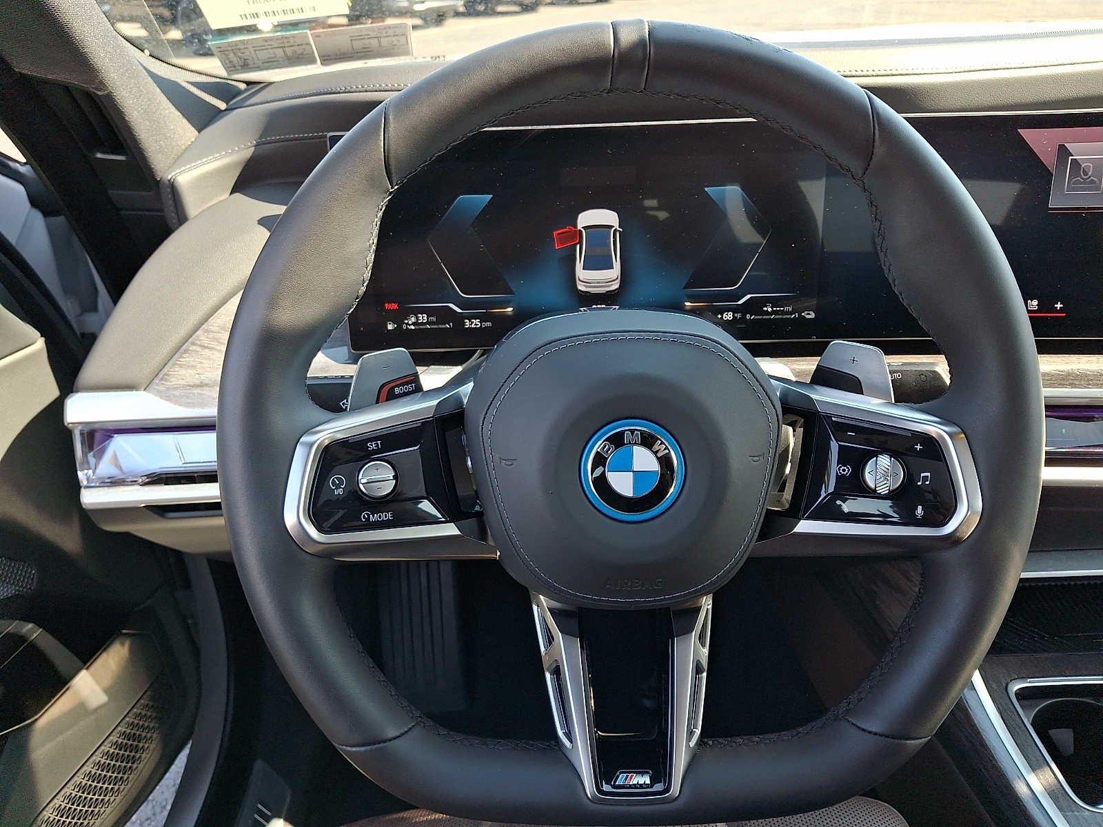 Used 2025 Mineral White Metallic BMW 750e xDrive image 20