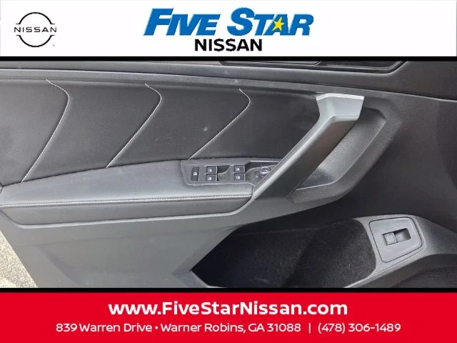 Used 2024 White Volkswagen 2.0T SE R-Line Black image 30
