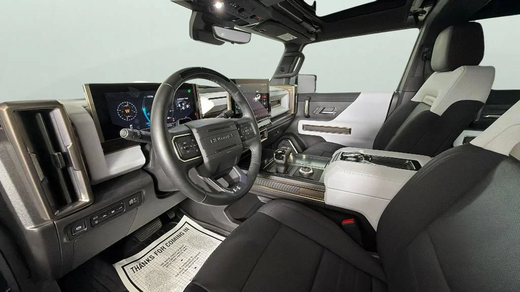 Certified Used 2025 Graphite Blue Metallic GMC 3X image 18