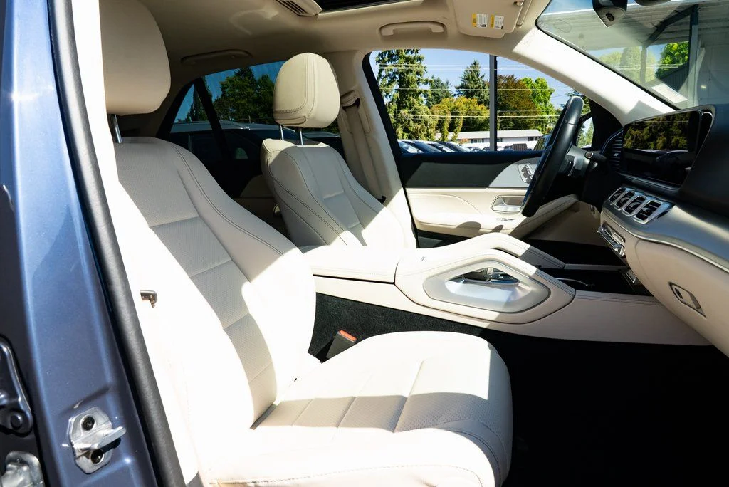 Used 2024 Blue Mercedes-Benz GLE 350 image 26