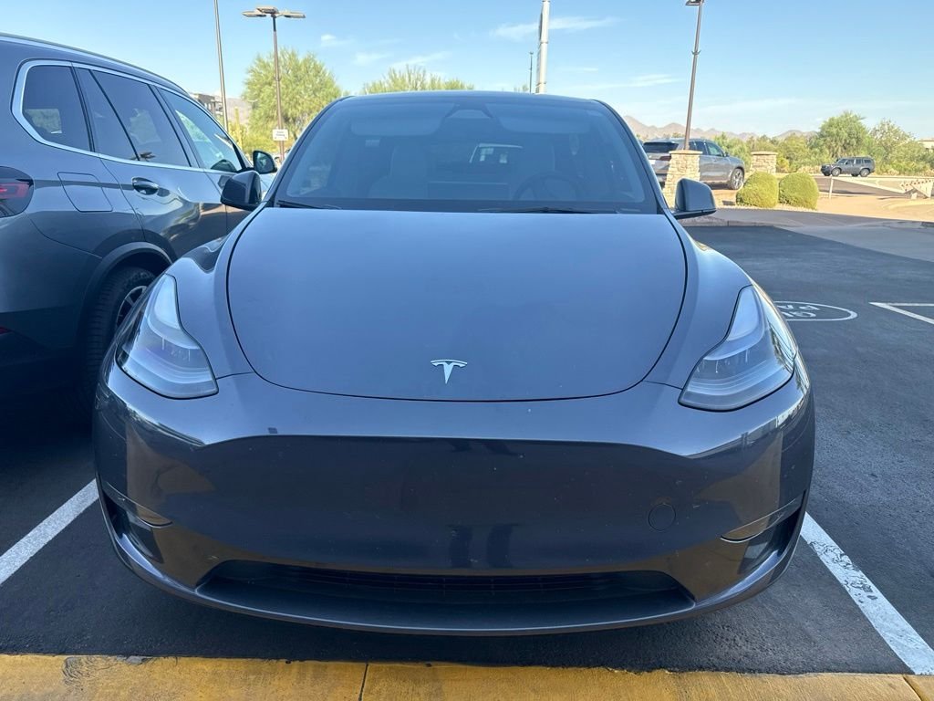 Used 2023 Midnight Silver Metallic Tesla Long Range image 2