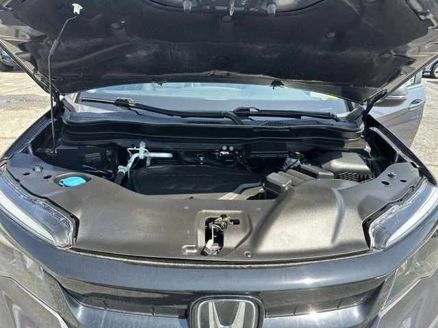 Certified Used 2021 Gray Honda Special Edition image 20